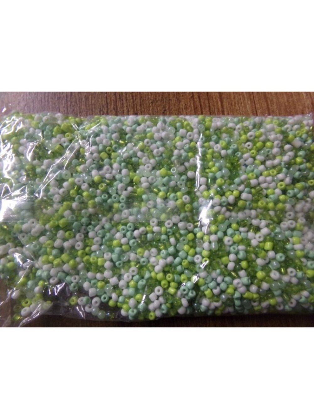 Mixed Green/White Seed Beads